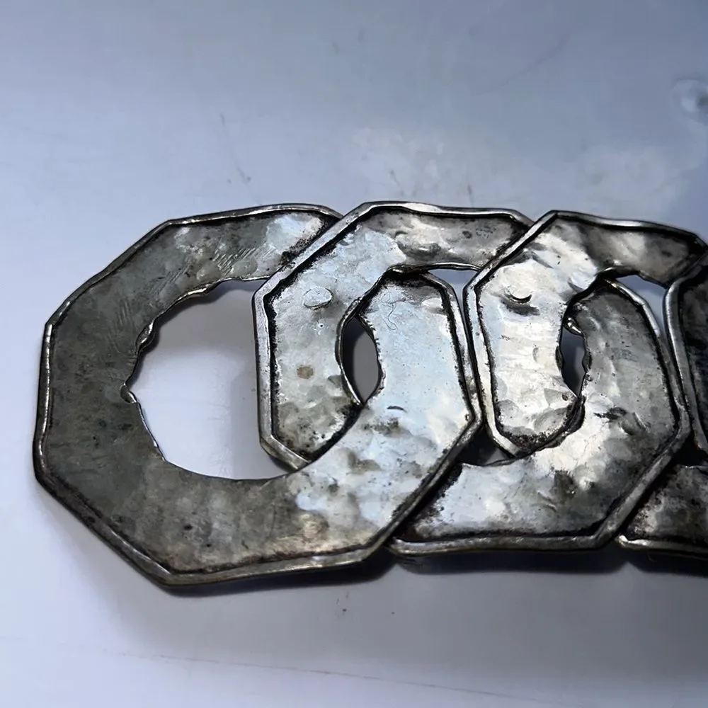 Vintage hammered silver interlocking hexagon‎ circle belt buckle